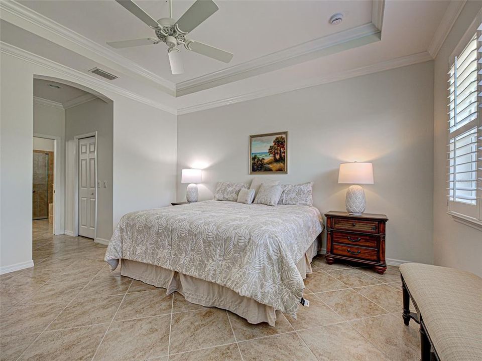 Active With Contract: $475,000 (3 beds, 2 baths, 1984 Square Feet)