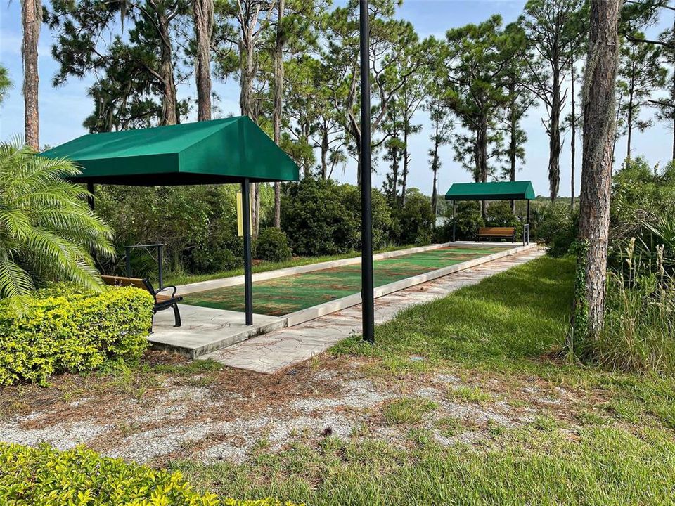 Active With Contract: $475,000 (3 beds, 2 baths, 1984 Square Feet)