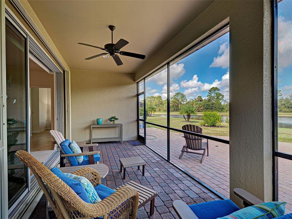 Active With Contract: $475,000 (3 beds, 2 baths, 1984 Square Feet)