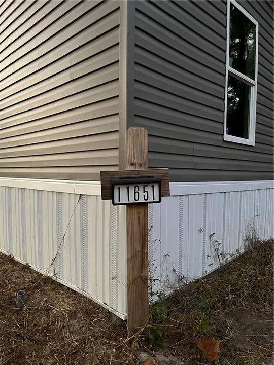 待售: $190,000 (2 贝兹, 2 浴室, 728 平方英尺)