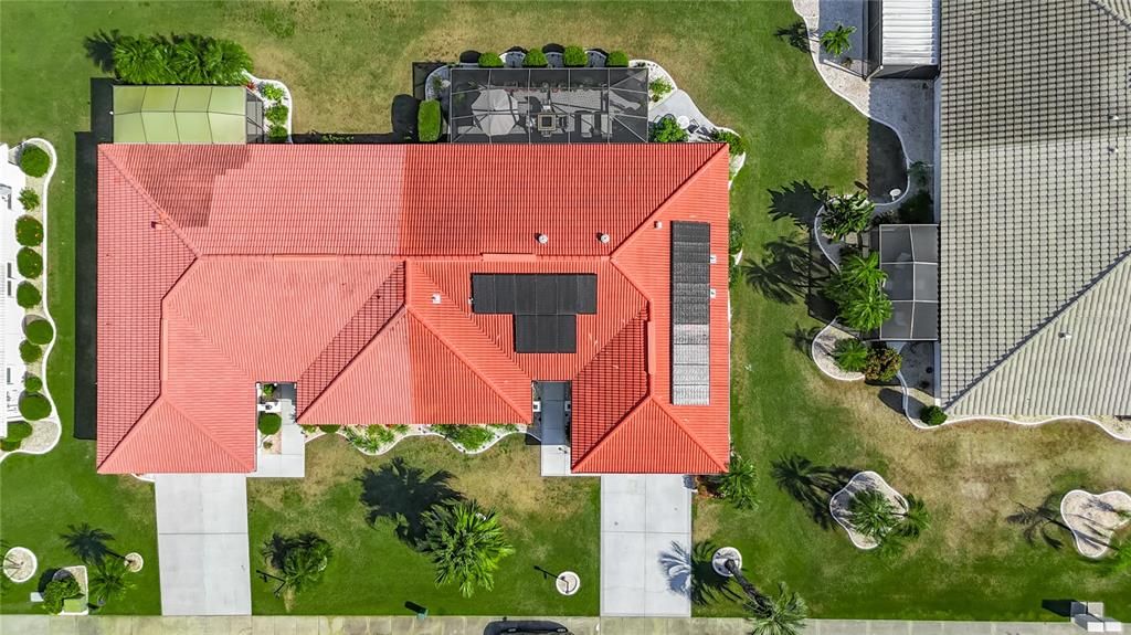 合同活跃: $333,999 (2 贝兹, 2 浴室, 1761 平方英尺)