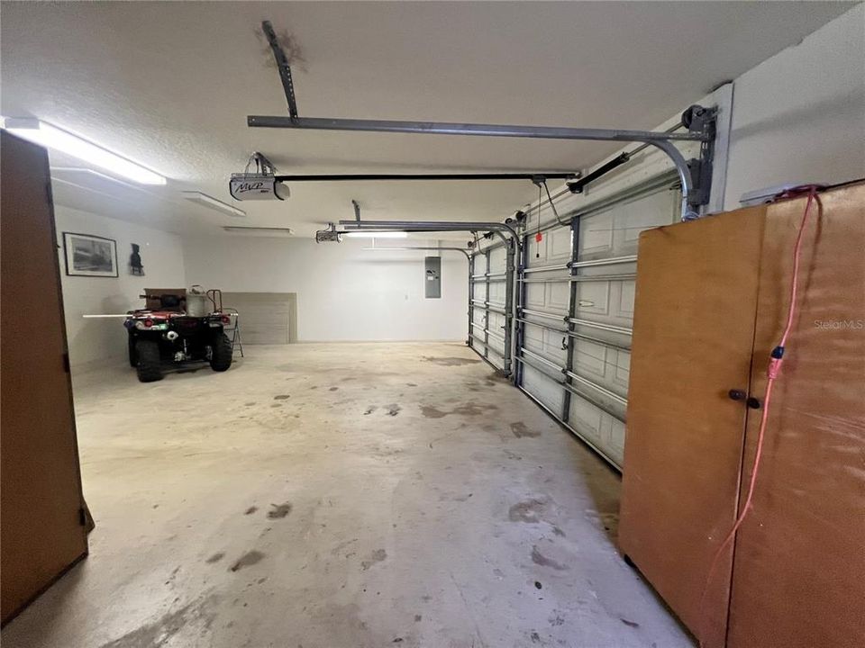 En Venta: $595,000 (3 camas, 2 baños, 2365 Pies cuadrados)