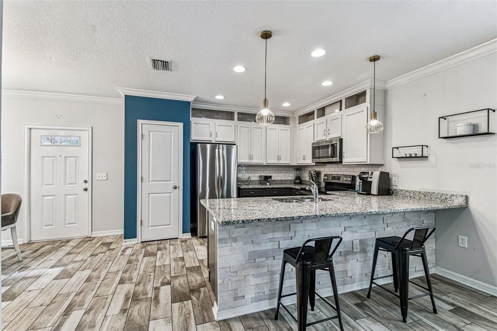 待售: $380,350 (3 贝兹, 2 浴室, 1776 平方英尺)