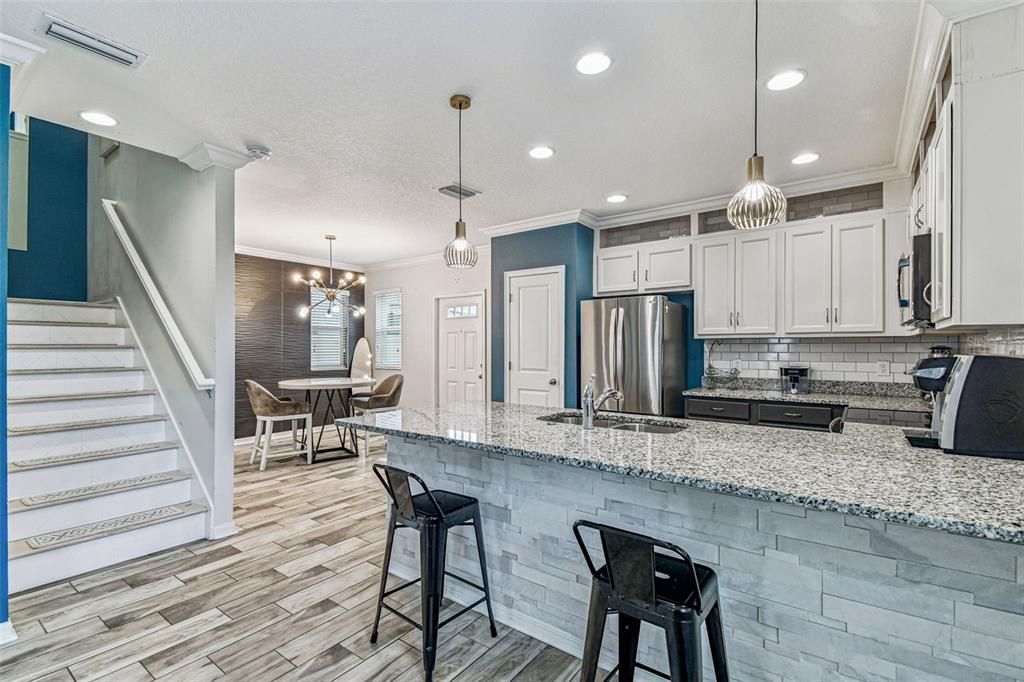 待售: $380,350 (3 贝兹, 2 浴室, 1776 平方英尺)