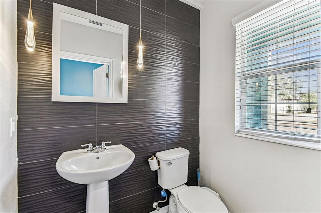 待售: $380,350 (3 贝兹, 2 浴室, 1776 平方英尺)