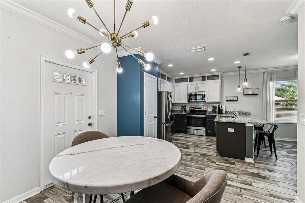 待售: $380,350 (3 贝兹, 2 浴室, 1776 平方英尺)