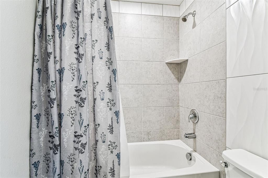 待售: $380,350 (3 贝兹, 2 浴室, 1776 平方英尺)