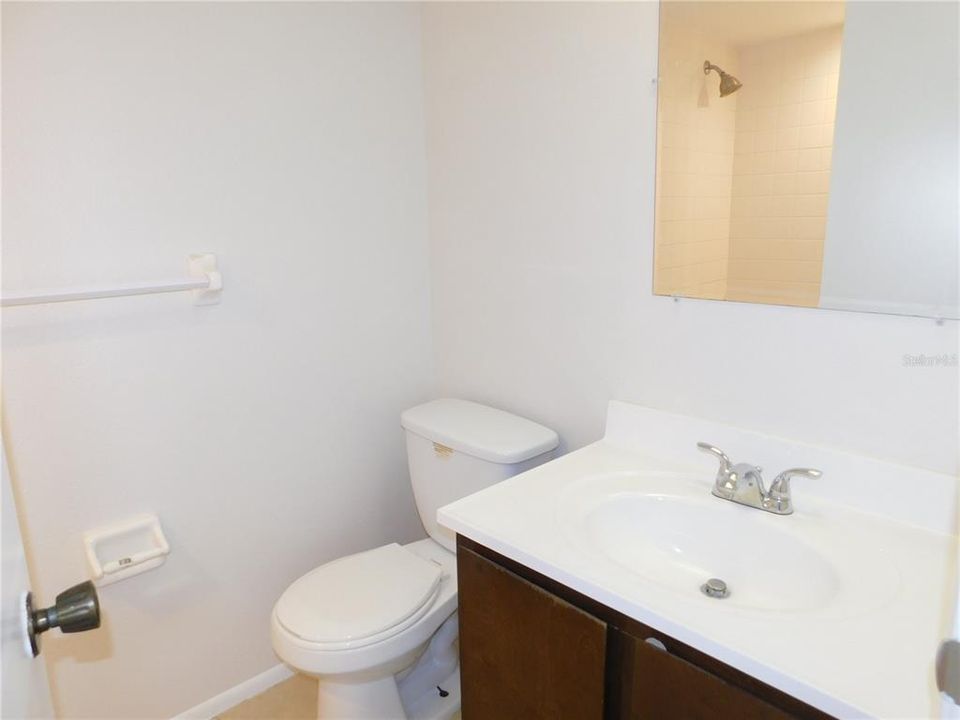 出租: $1,690 (2 贝兹, 2 浴室, 879 平方英尺)