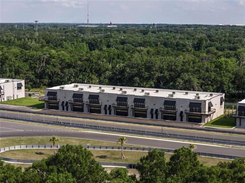 На продажу: $390,000 (0 спален, 0 ванн, 697 Квадратных фут)