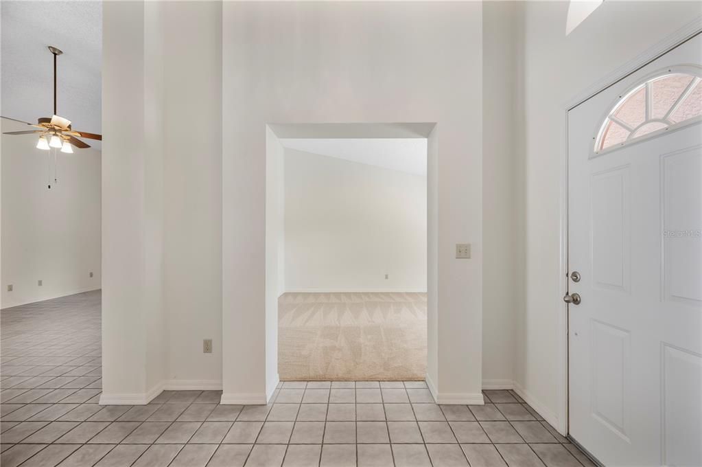 For Sale: $425,000 (3 beds, 2 baths, 2562 Square Feet)