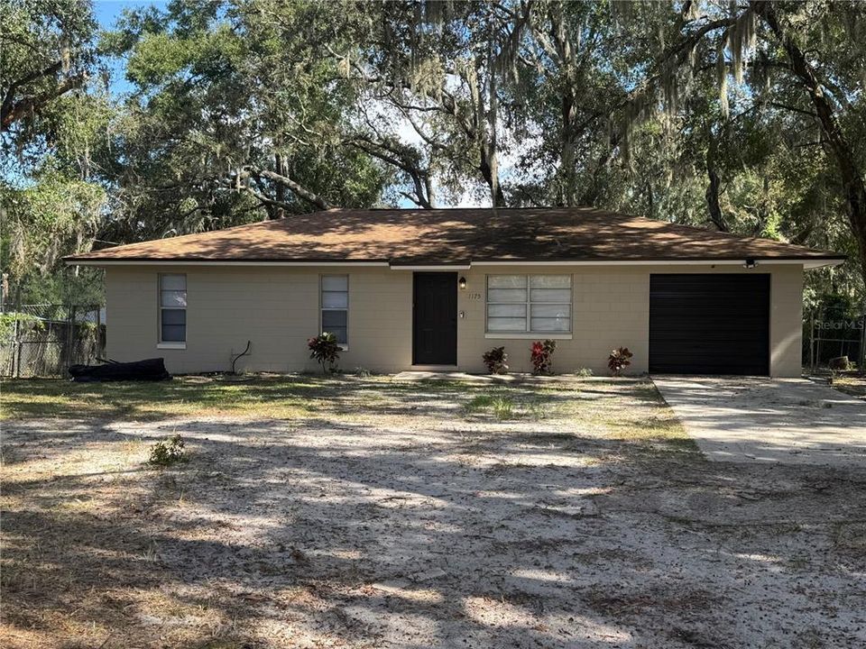 Active With Contract: $295,000 (3 beds, 2 baths, 1064 Square Feet)