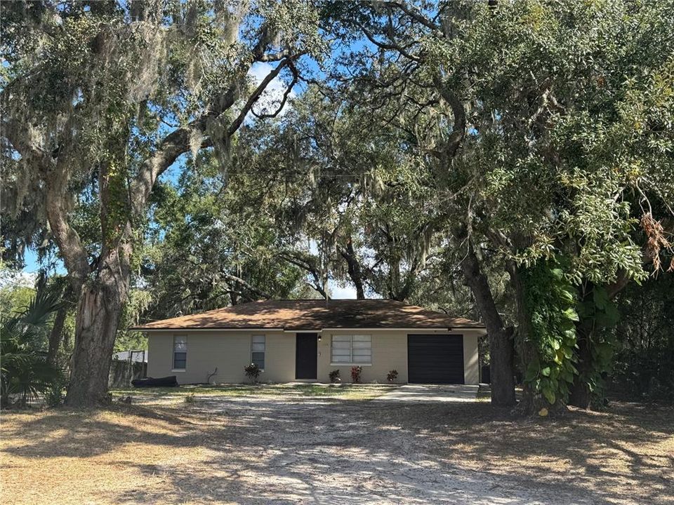 Active With Contract: $295,000 (3 beds, 2 baths, 1064 Square Feet)