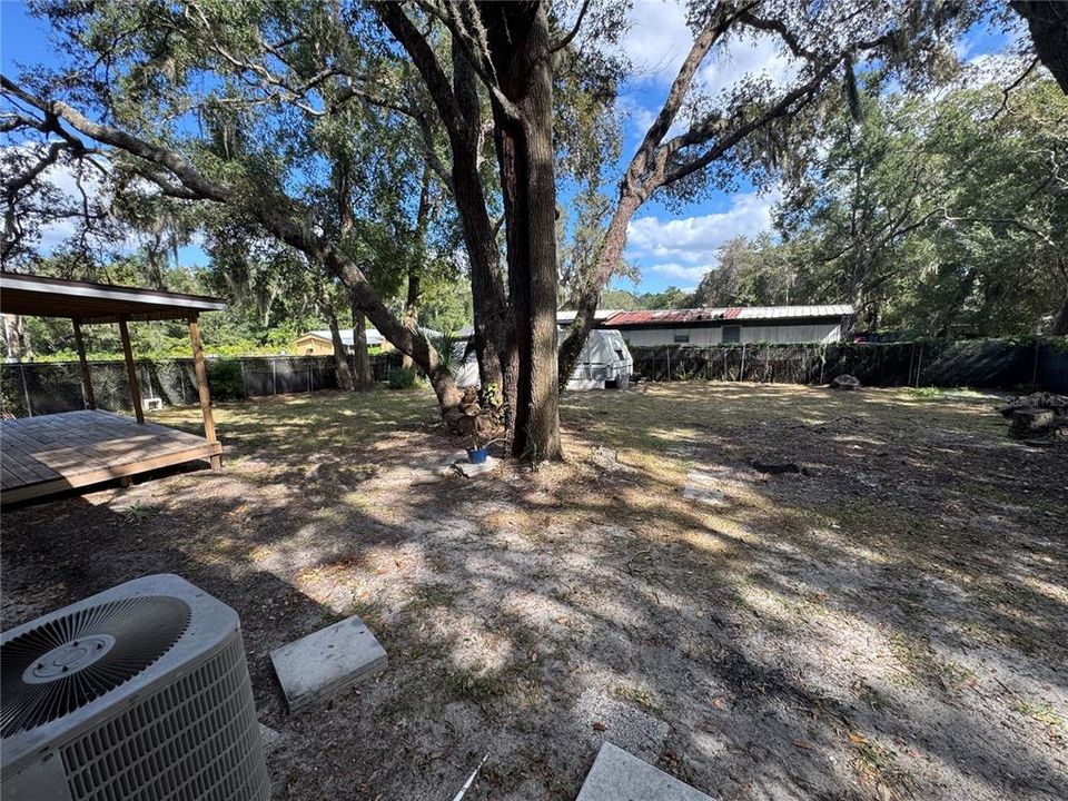 Active With Contract: $295,000 (3 beds, 2 baths, 1064 Square Feet)