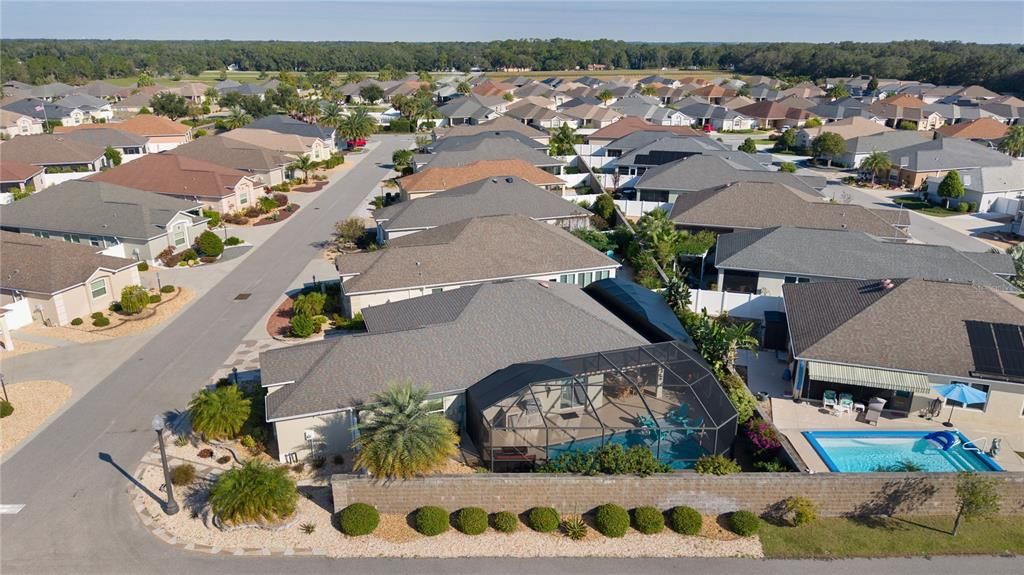 合同活跃: $550,000 (3 贝兹, 2 浴室, 1700 平方英尺)