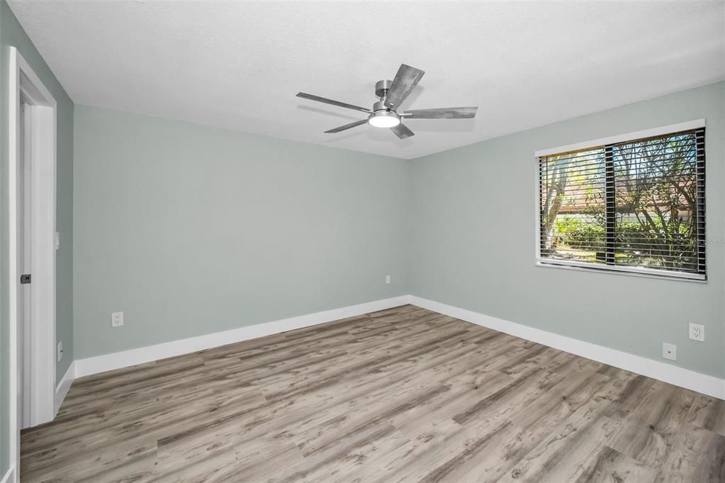 En Venta: $265,000 (2 camas, 2 baños, 900 Pies cuadrados)