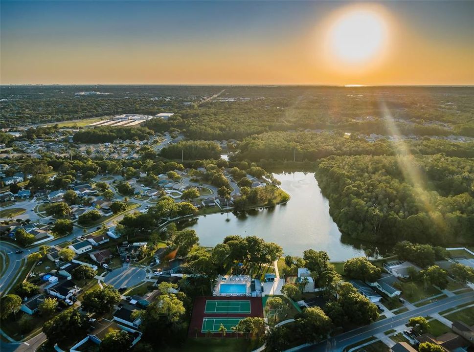 En Venta: $265,000 (2 camas, 2 baños, 900 Pies cuadrados)