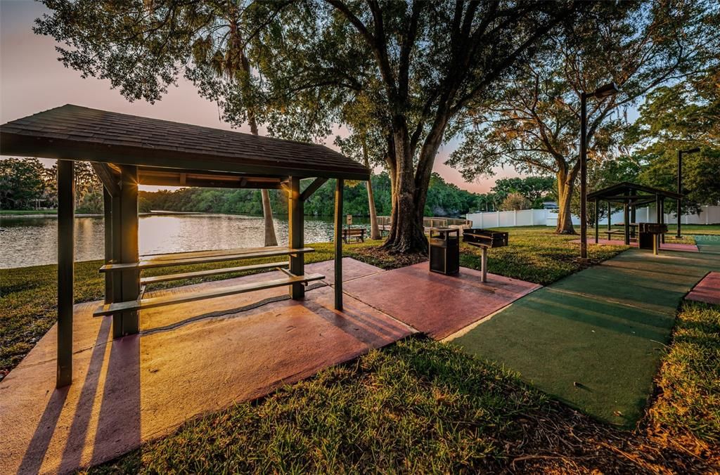 En Venta: $265,000 (2 camas, 2 baños, 900 Pies cuadrados)