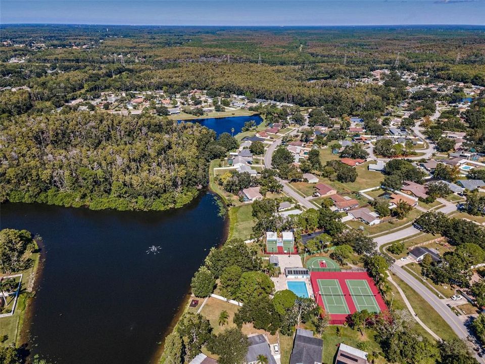 En Venta: $265,000 (2 camas, 2 baños, 900 Pies cuadrados)