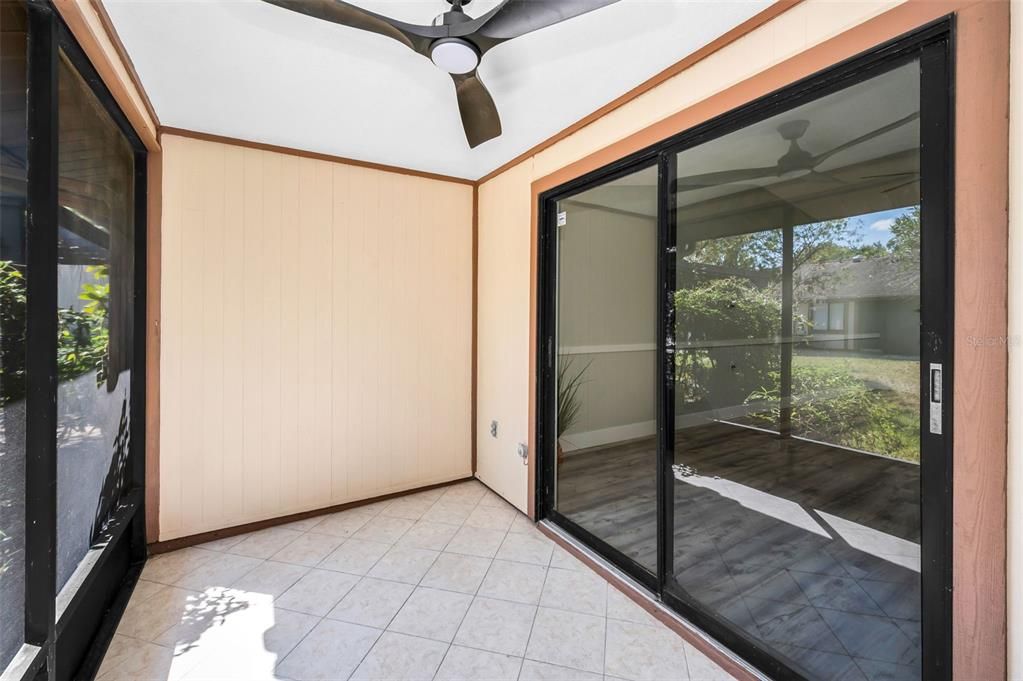 En Venta: $265,000 (2 camas, 2 baños, 900 Pies cuadrados)