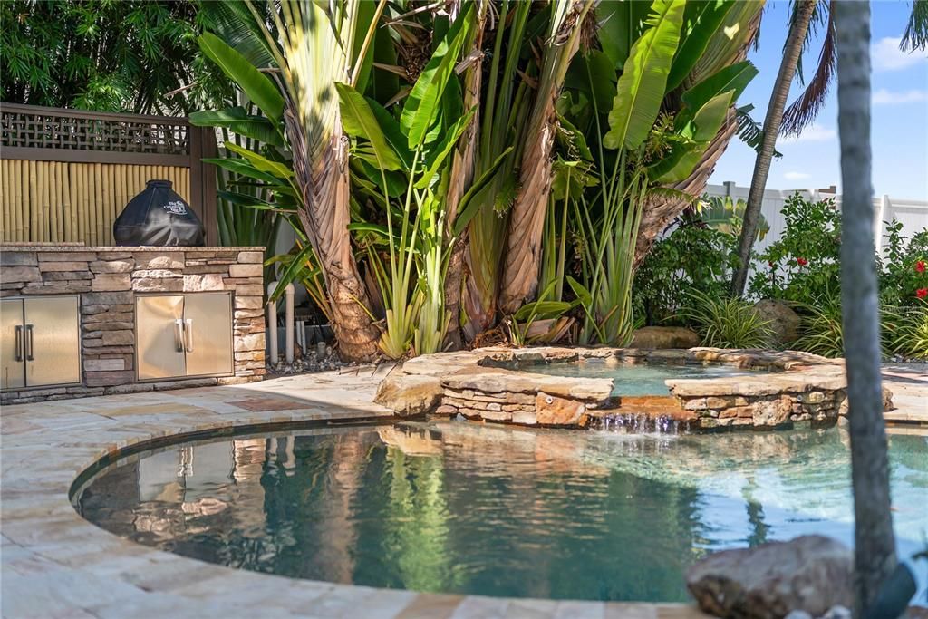 En Venta: $2,900,000 (4 camas, 3 baños, 4452 Pies cuadrados)