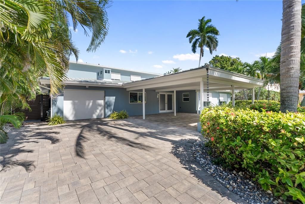 En Venta: $2,900,000 (4 camas, 3 baños, 4452 Pies cuadrados)