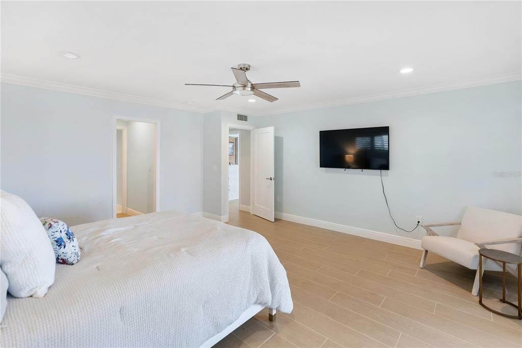 En Venta: $2,900,000 (4 camas, 3 baños, 4452 Pies cuadrados)