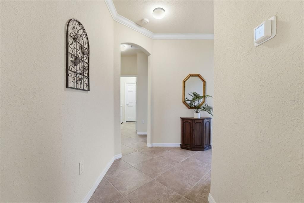 For Sale: $325,000 (2 beds, 2 baths, 1568 Square Feet)