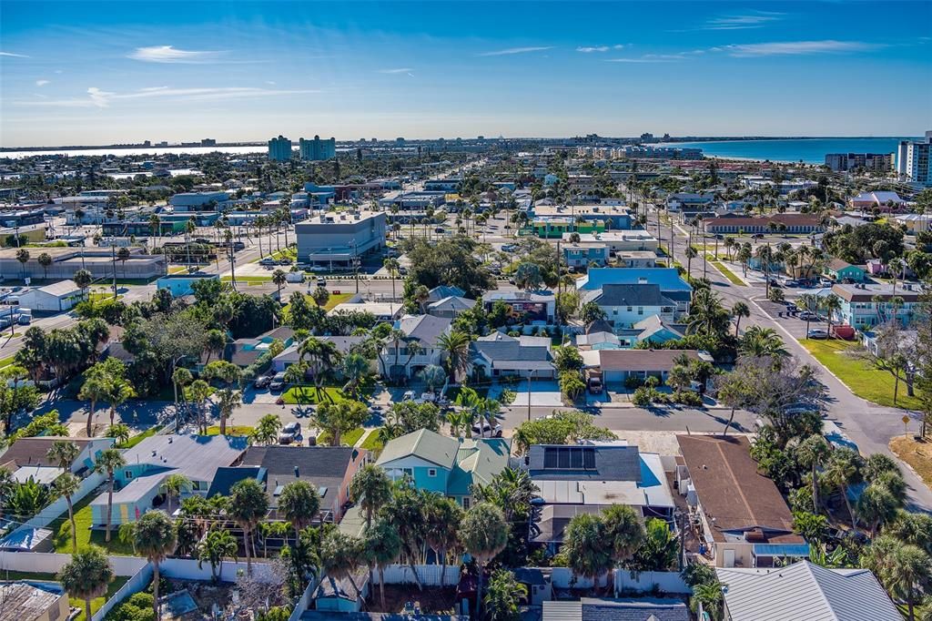 For Sale: $799,999 (3 beds, 2 baths, 1762 Square Feet)