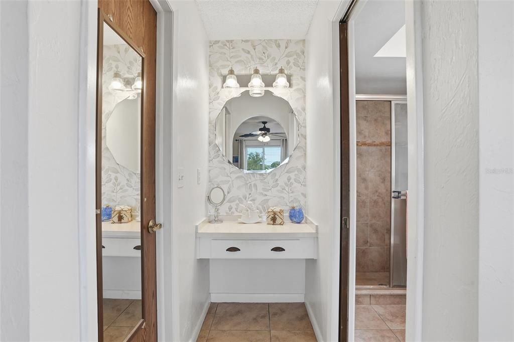 合同活跃: $262,000 (3 贝兹, 2 浴室, 1440 平方英尺)