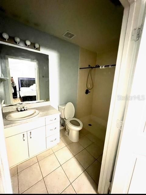 Active With Contract: $310,000 (4 beds, 0 baths, 2124 Square Feet)