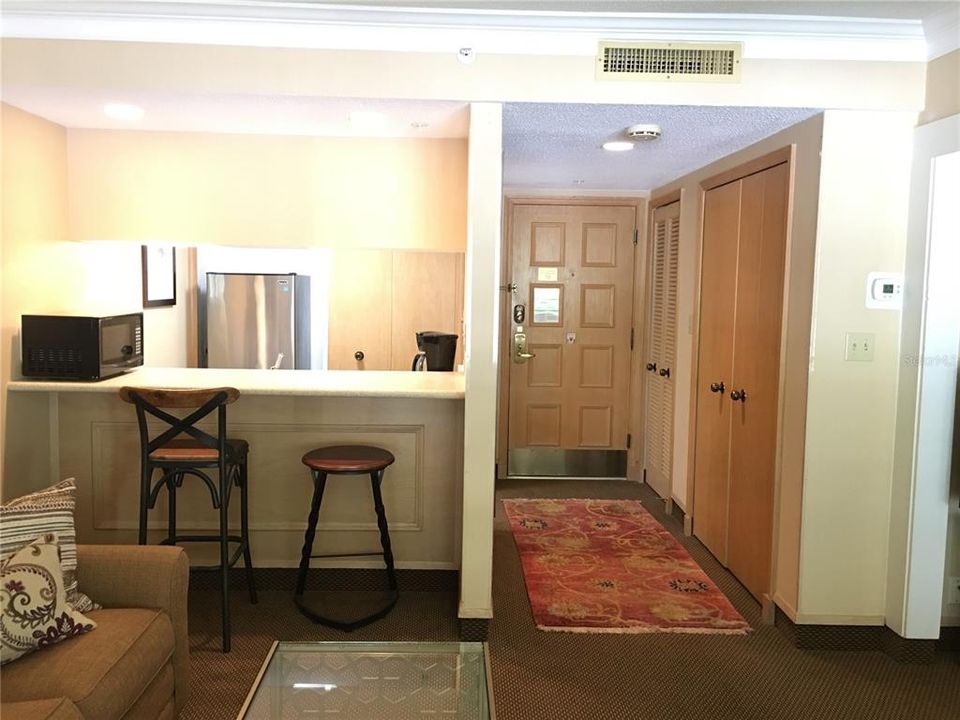 出租: $2,600 (1 贝兹, 1 浴室, 530 平方英尺)