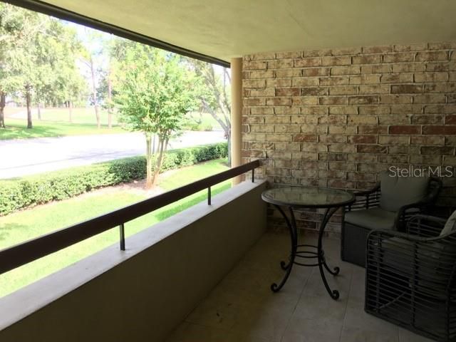 出租: $2,600 (1 贝兹, 1 浴室, 530 平方英尺)