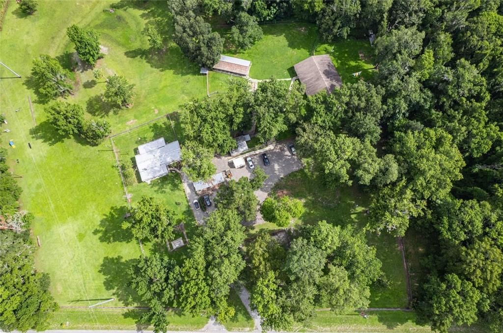 En Venta: $777,000 (3 camas, 2 baños, 2913 Pies cuadrados)