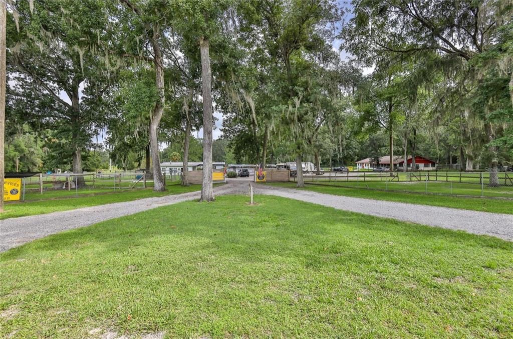 En Venta: $777,000 (3 camas, 2 baños, 2913 Pies cuadrados)