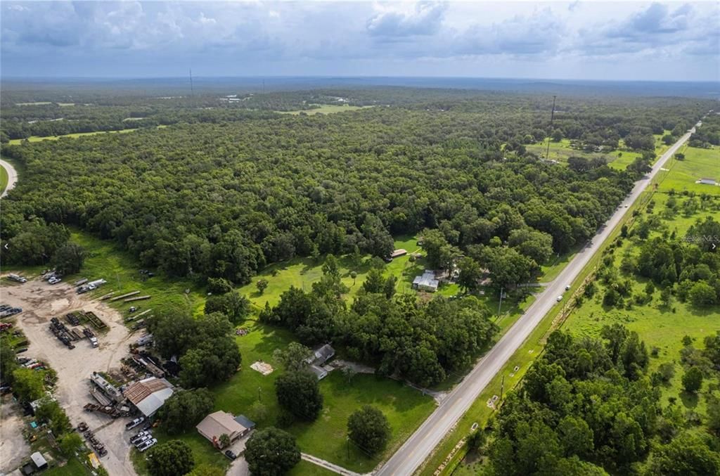 En Venta: $777,000 (3 camas, 2 baños, 2913 Pies cuadrados)