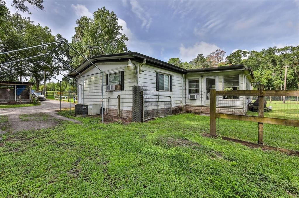 En Venta: $777,000 (3 camas, 2 baños, 2913 Pies cuadrados)