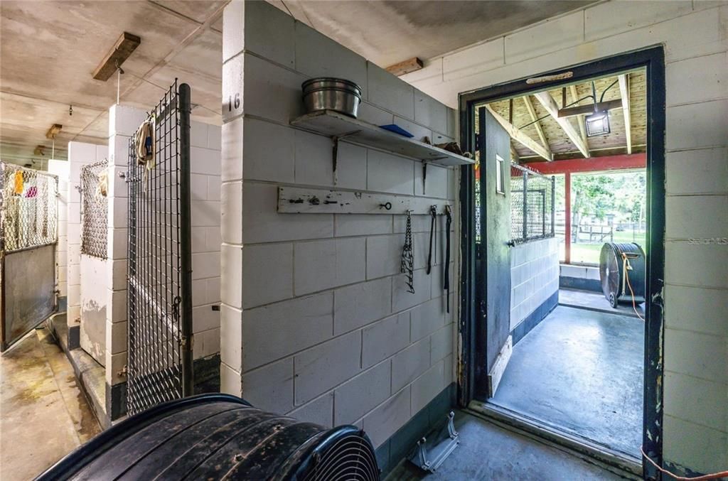 En Venta: $777,000 (3 camas, 2 baños, 2913 Pies cuadrados)