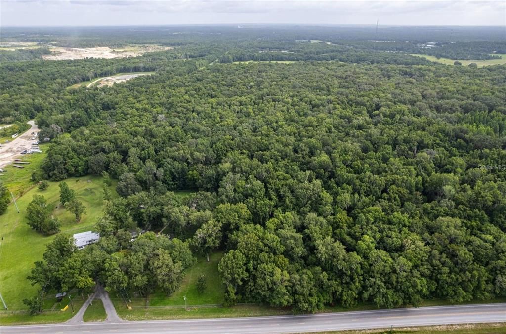 En Venta: $777,000 (3 camas, 2 baños, 2913 Pies cuadrados)