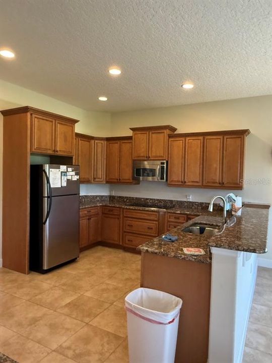 待售: $780,000 (5 贝兹, 4 浴室, 3376 平方英尺)