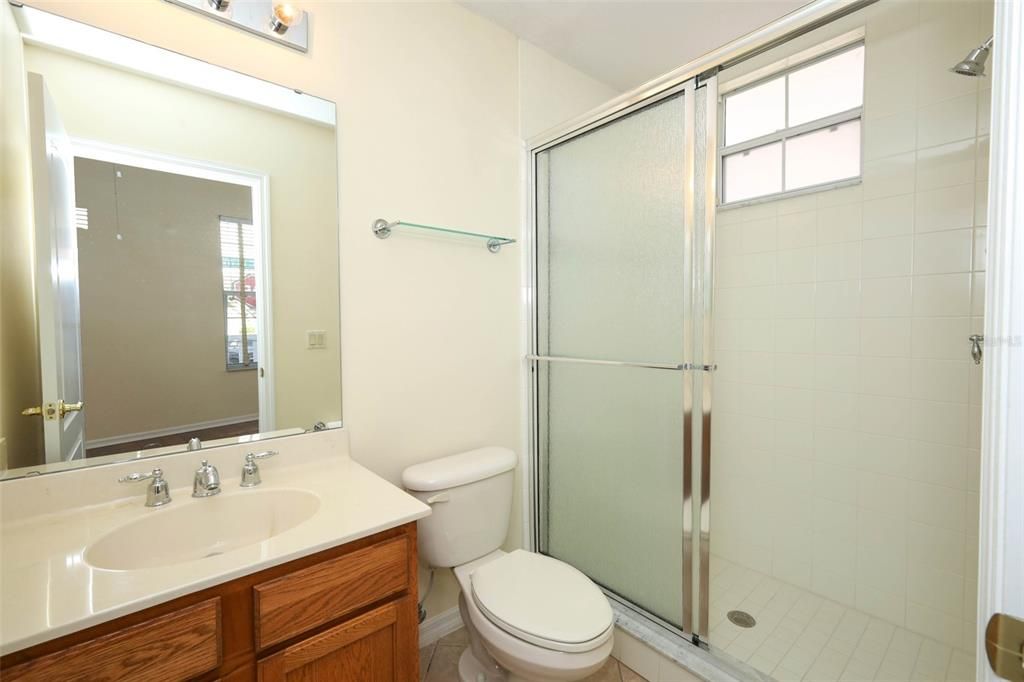 En Venta: $394,000 (3 camas, 3 baños, 1854 Pies cuadrados)