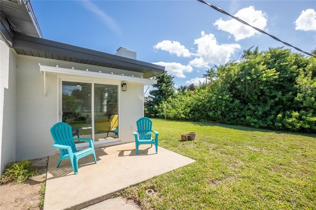 На продажу: $379,000 (2 спален, 2 ванн, 1194 Квадратных фут)