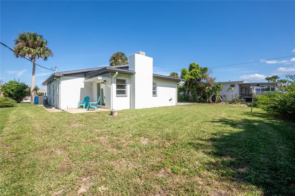 На продажу: $379,000 (2 спален, 2 ванн, 1194 Квадратных фут)