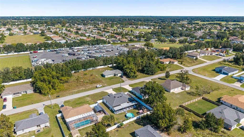 На продажу: $379,000 (4 спален, 2 ванн, 1622 Квадратных фут)