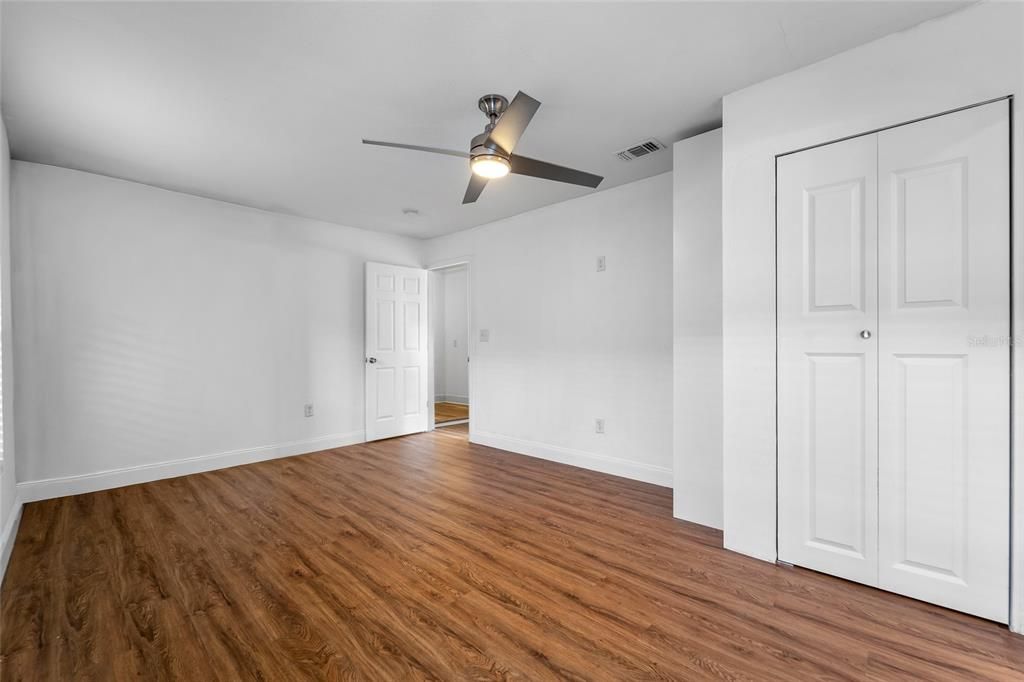 На продажу: $365,000 (3 спален, 2 ванн, 1091 Квадратных фут)