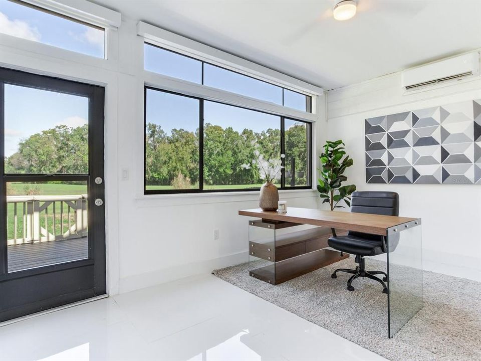 En Venta: $799,000 (3 camas, 3 baños, 2739 Pies cuadrados)