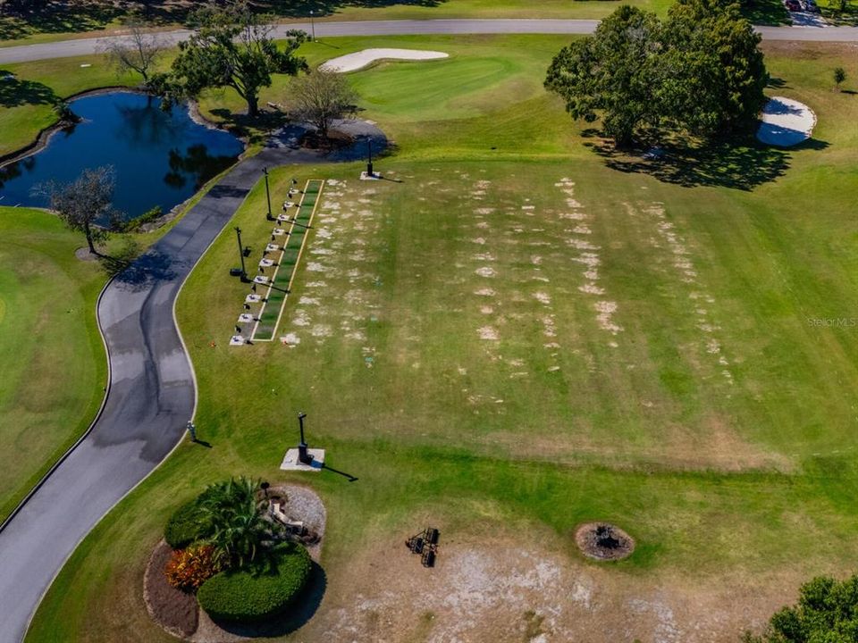 En Venta: $799,000 (3 camas, 3 baños, 2739 Pies cuadrados)