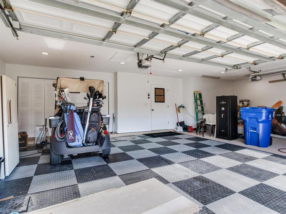 En Venta: $799,000 (3 camas, 3 baños, 2739 Pies cuadrados)