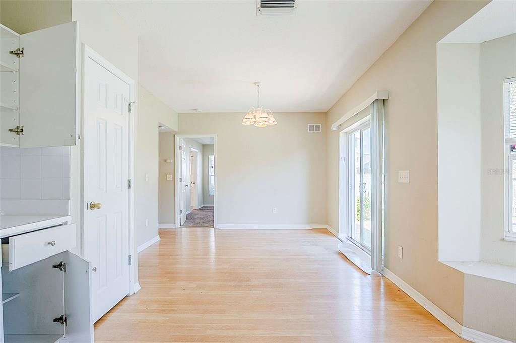 Active With Contract: $339,900 (4 beds, 2 baths, 2192 Square Feet)