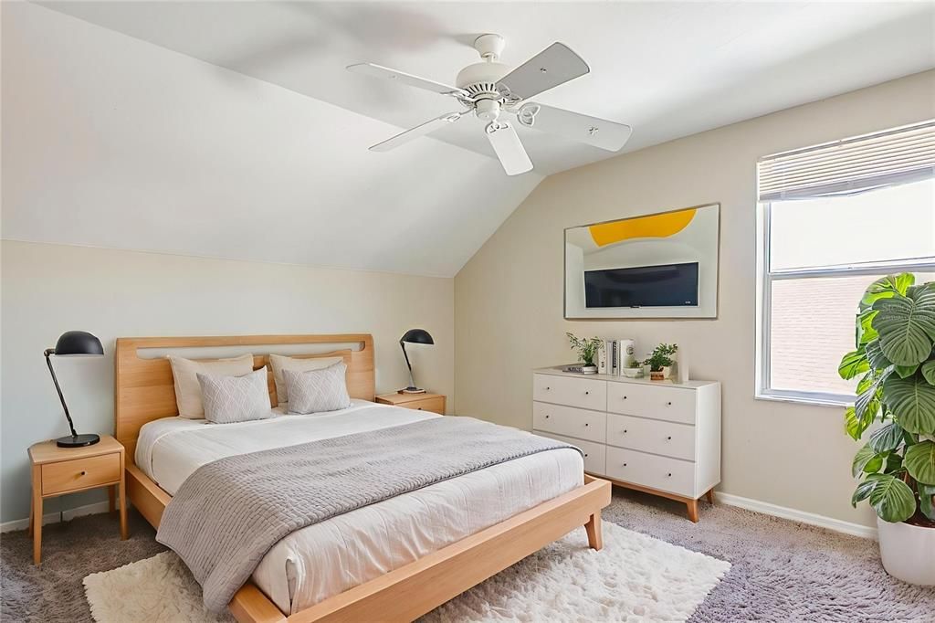 Active With Contract: $339,900 (4 beds, 2 baths, 2192 Square Feet)