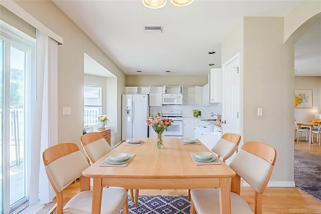Active With Contract: $339,900 (4 beds, 2 baths, 2192 Square Feet)